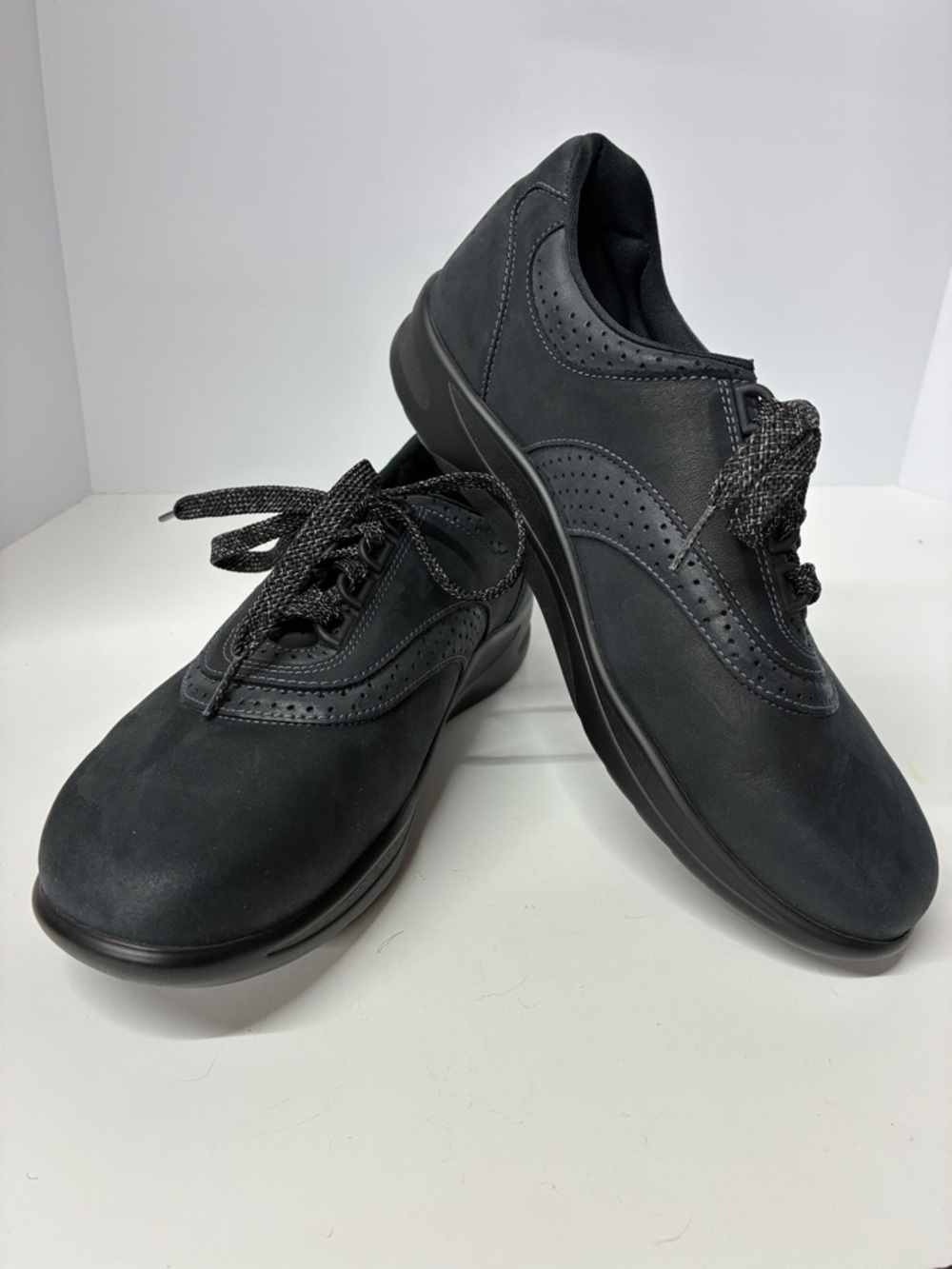 Wms SAS Black Lace-Up Shoes